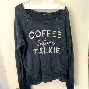 Comfy sweater, size M.